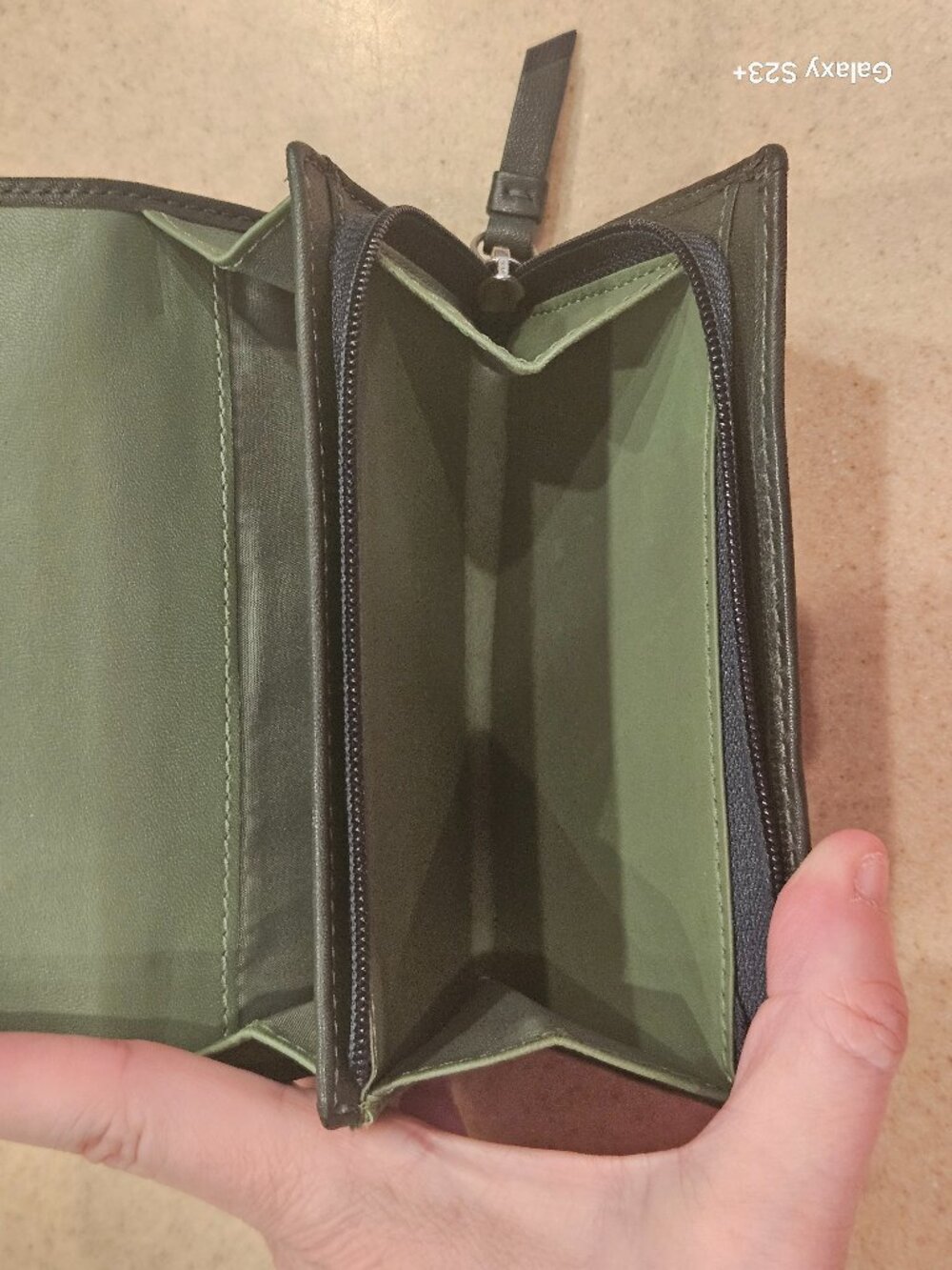 RARE VINTAGE LIMITED EDITION COACH GREEN SOHO LEATHER WALLET BILLFOLD ZIP COIN - Picture 6 of 14